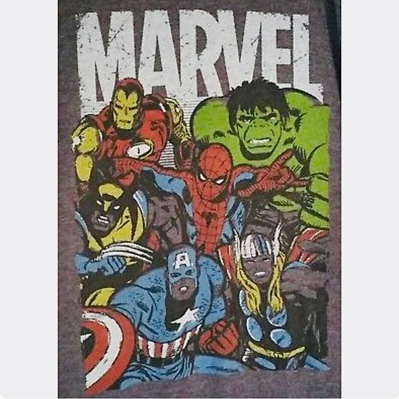 Marvel T-Shirt - Picture 2 of 4